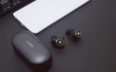 国产蓝牙耳机崛起 十大品牌深度对比与选购指南